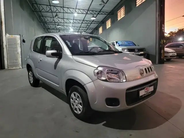 Fiat Uno Vivace 1.0 8V (Flex) 2p