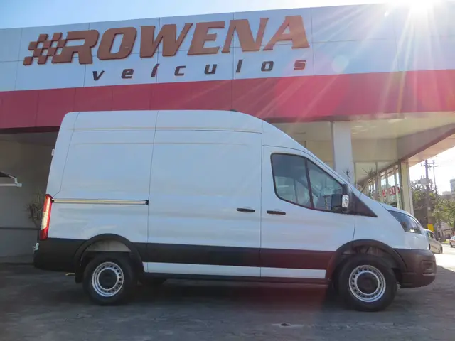 Carro Ford Transit 2023 Furgão 2.0 Turbo Diesel