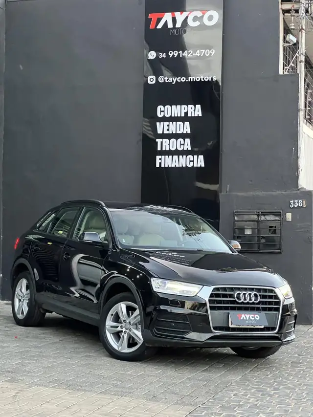 Carro Audi Q3 2017 1.4 TFSI Ambiente S Tronic (Flex)