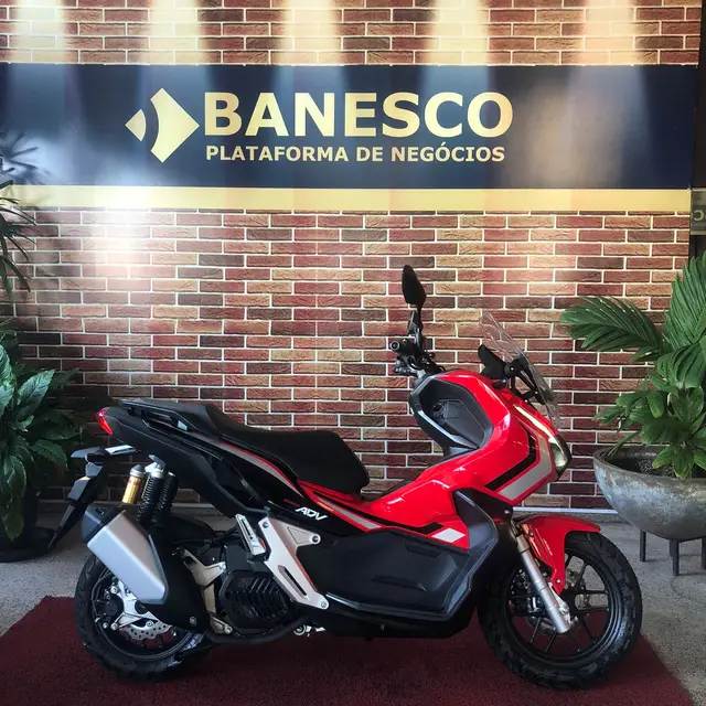 Carro Honda ADV 2023 ABS