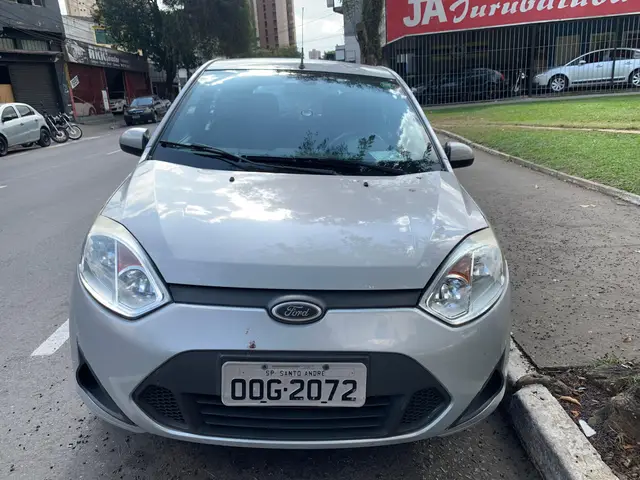 Carro Ford Fiesta Hatch 2014 SE Plus 1.6 RoCam (Flex)