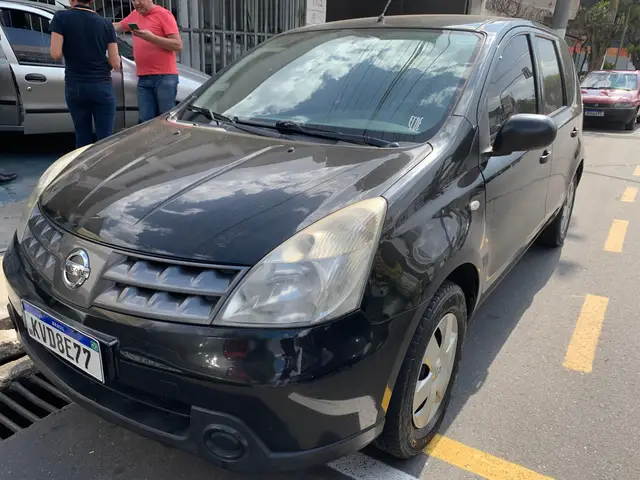 Carro Nissan Livina 2010 X-Gear SL 1.6 16V (flex)