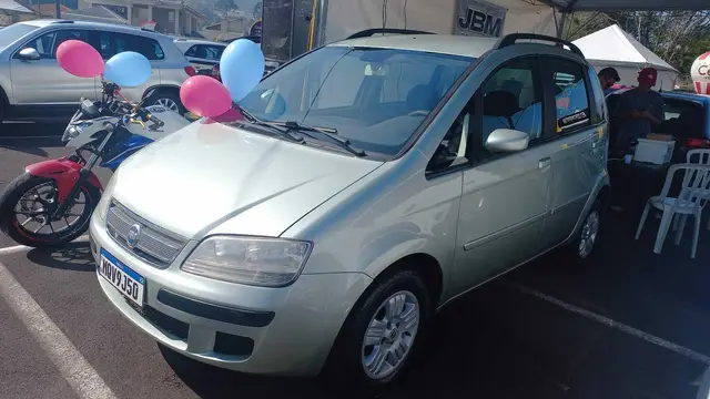 Carro Fiat Idea 2007 ELX 1.4 (Flex)