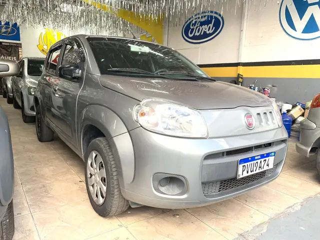 Carro Fiat Uno 2015 Way Celeb. 1.0 8V (Flex) 4p