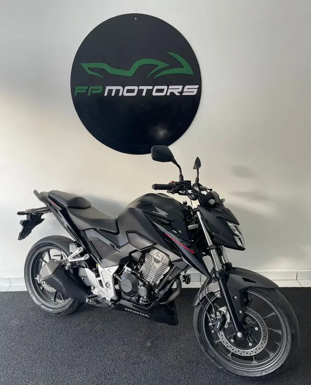 Moto Honda CB 300F Twister 2023 (CBS)