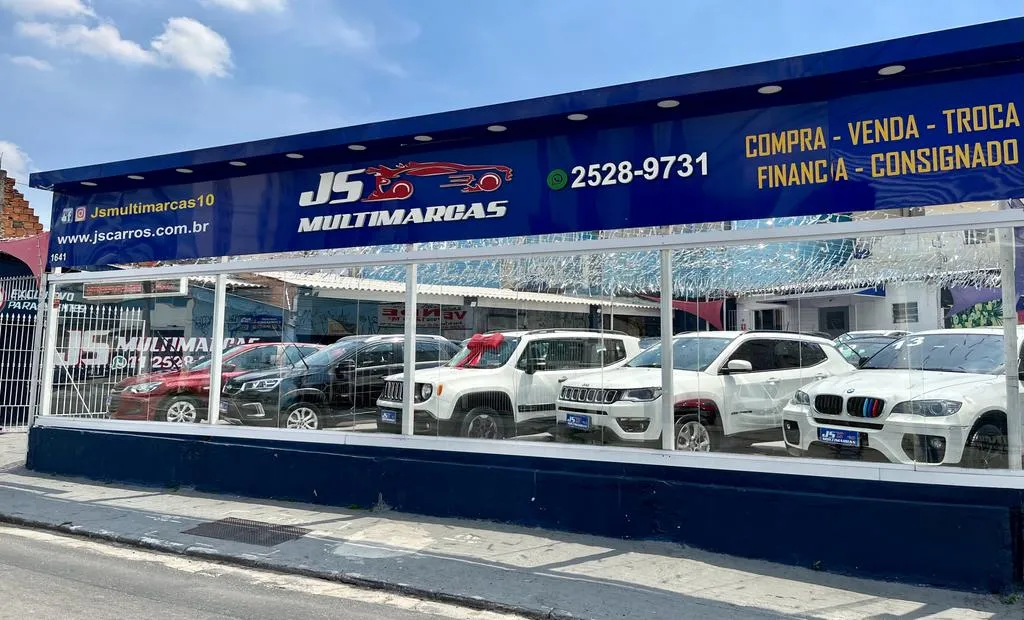 Fachada da loja Js Multimarcas - São Paulo - SP