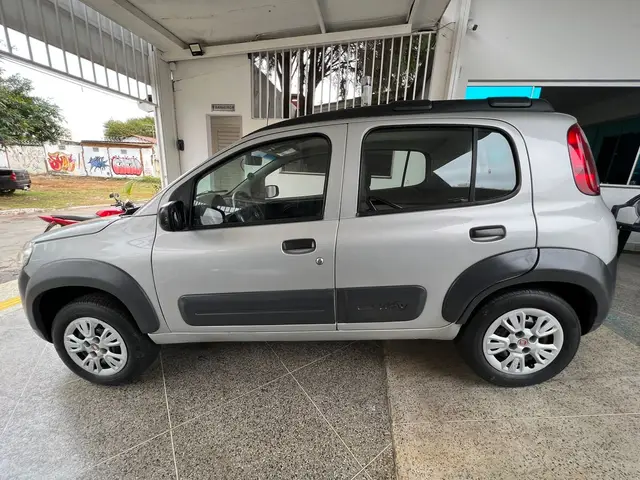 Carro Fiat Uno 2012 Way 1.0 8V (Flex) 4p