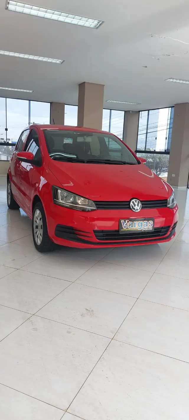 Carro Volkswagen Fox 2017 1.0 MPI Trendline (Flex)