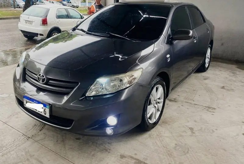 Toyota Corolla Sedan GLi 1.8 16V (flex)