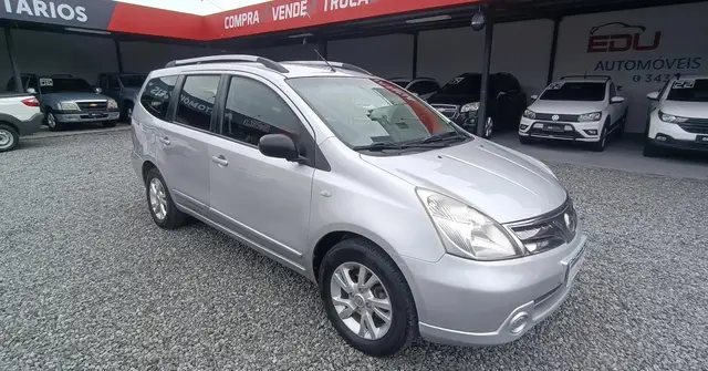 Carro Nissan Grand Livina 2013 S 1.8 16V (flex)