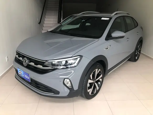 Carro Volkswagen Nivus 2023 Highline 200 TSI