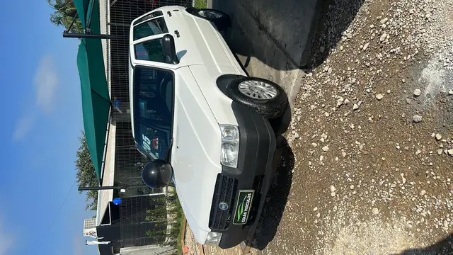 Carro Fiat Uno Mille 2005 Fire 1.0 (Flex) 4P