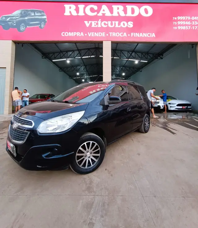 Carro Chevrolet Spin 2015 LT 5S 1.8 (Aut) (Flex)