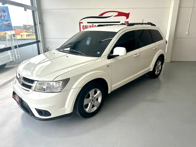 Carro Fiat Freemont 2012 2.4 16V Precision (Aut)