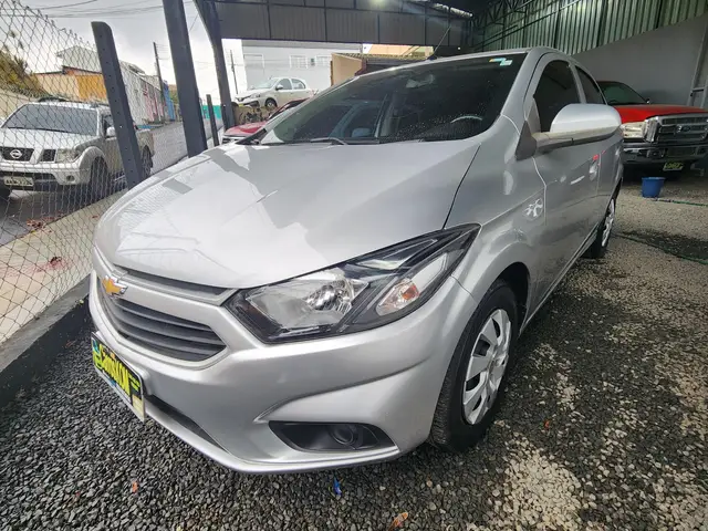 Carro Chevrolet Onix 2017 1.0 LT SPE/4