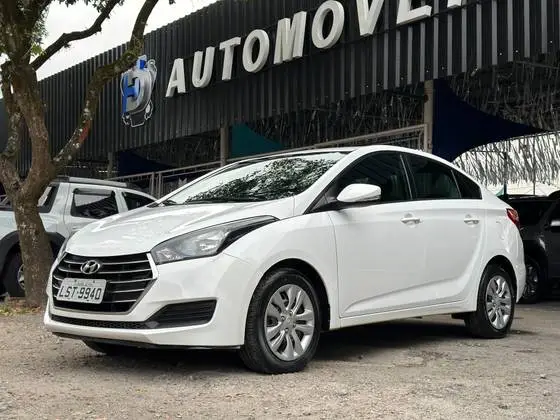 Carro Hyundai HB20S 2017 1.0 Comfort Plus Turbo (Flex)