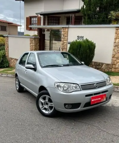 Carro Fiat Palio 2005 ELX 1.3 8V (Flex)