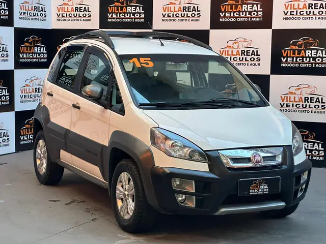 Carro Fiat Idea 2015 Adventure 1.8 16V E.TorQ (Flex)