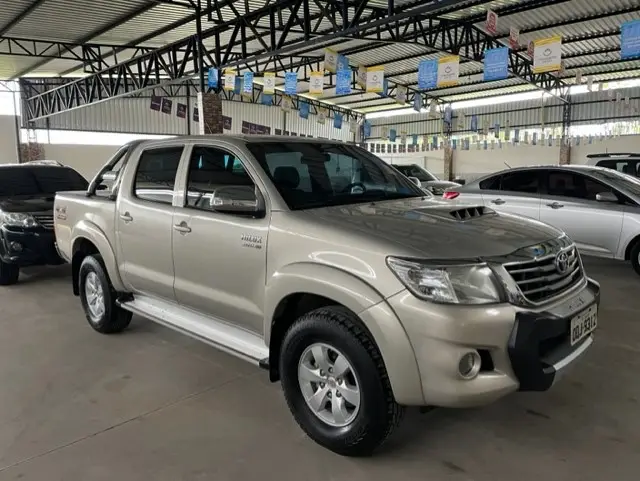 Carro Toyota Hilux Cabine Dupla 2012 Hilux 3.0 TDI 4x4 CD SRV Top (Aut)