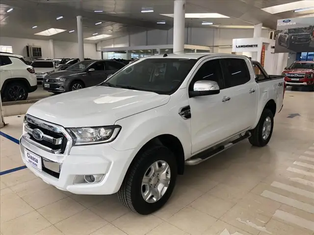 Carro Ford Ranger Cabine Dupla 2017 Ranger 3.2 XLT CD 4x4 (Aut)