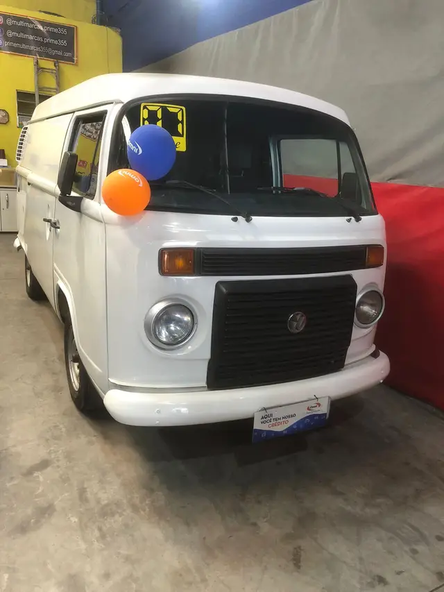 Carro Volkswagen Kombi Furgão 2007 1.4 (Flex)
