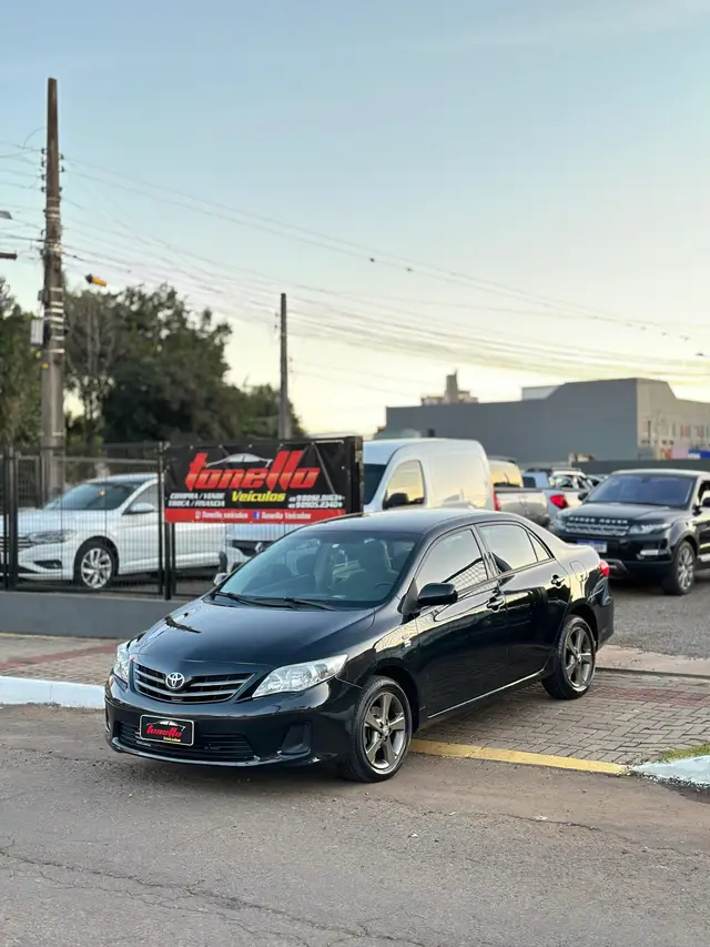 Carro Toyota Corolla 2013 Sedan 1.8 Dual VVT-i GLI (flex)