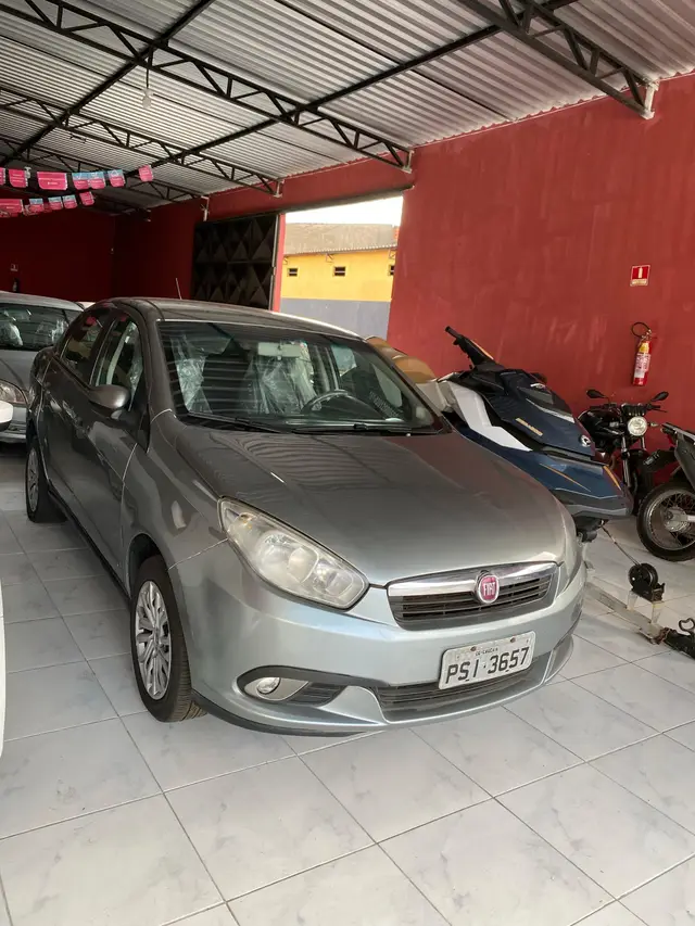 Carro Fiat Grand Siena 2016 Evo Attractive 1.4 8V (Flex)