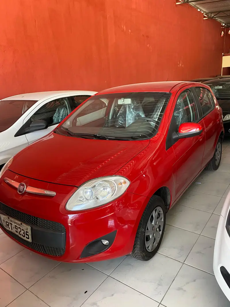 Fiat Palio Attractive 1.4 8V (Flex)