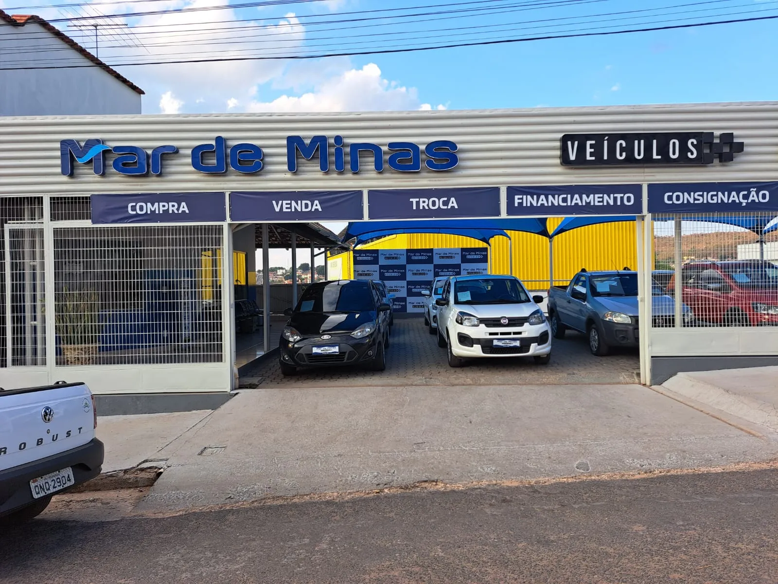 Fachada da loja MAR DE MINAS VEICULOS - Três Marias - MG