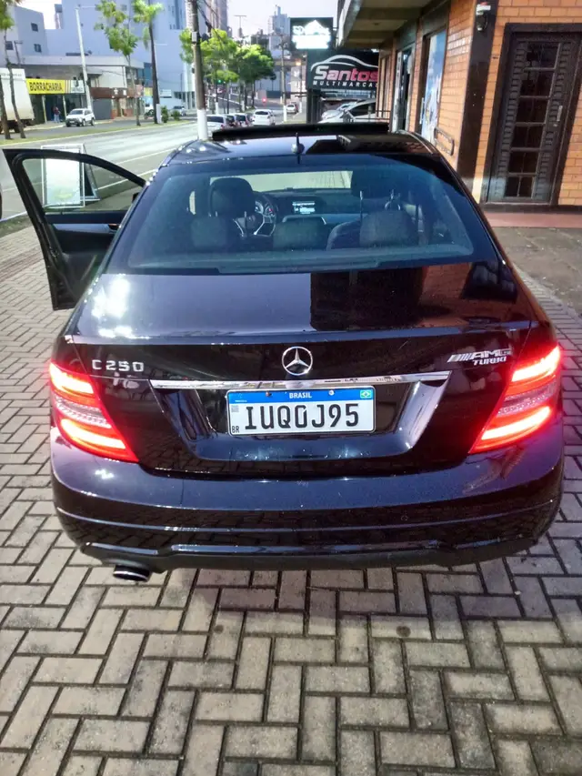 Carro Mercedes-Benz Classe C 2013 C 250 Sport 1.8 CGI Turbo