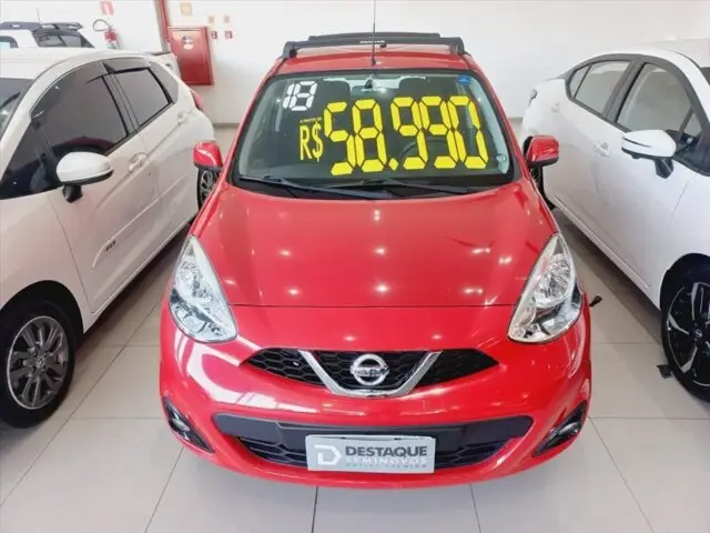 Nissan March 1.6 16V SV CVT (Flex)