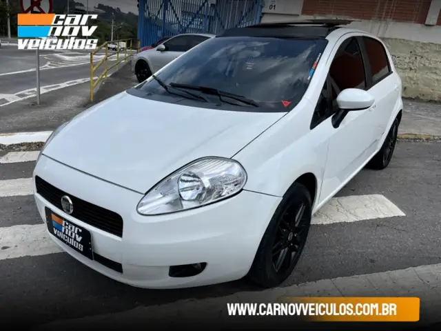 Carro Fiat Punto 2012 Essence 1.8 16V (Flex)