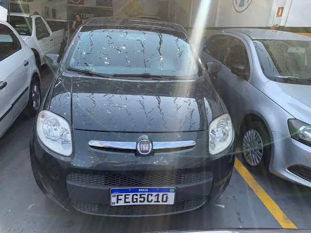 Carro Fiat Palio 2012 Attractive 1.4 8V (Flex)