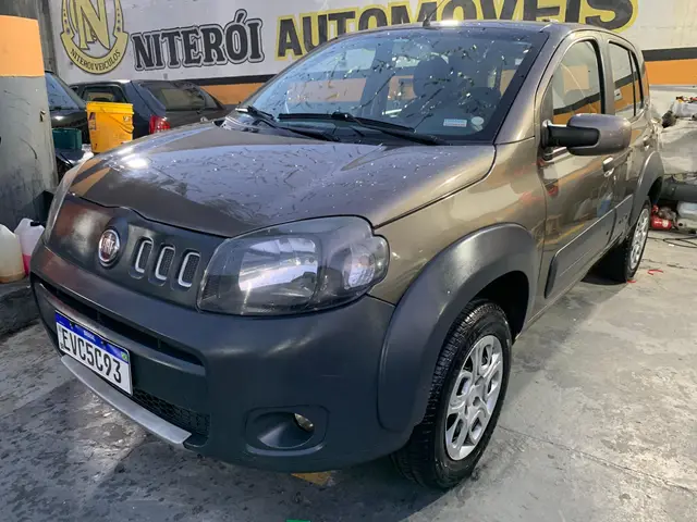 Carro Fiat Uno 2012 Way Celeb. 1.4 8V (Flex) 4p