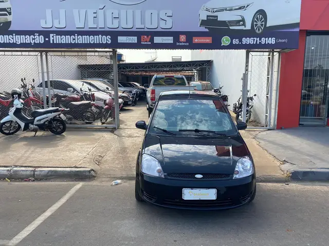 Carro Ford Fiesta Sedan 2005 1.6 (Flex)