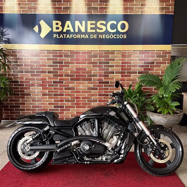 Carro Harley-Davidson V Rod Custom 2014 V Rod Muscle