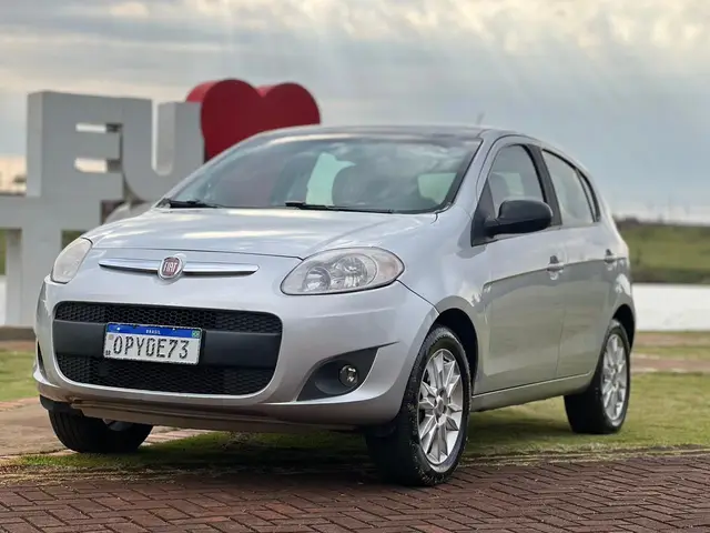 Carro Fiat Palio 2013 Essence 1.6 16V (Flex)