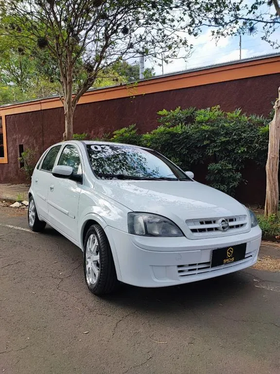 comprar Chevrolet Corsa Sedan em Piracicaba - SP
