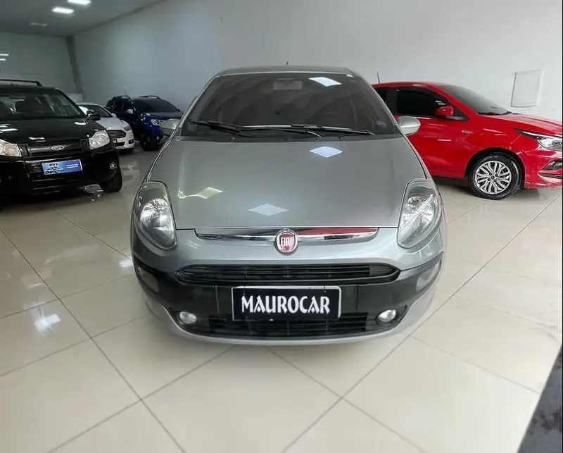 Fiat Punto Attractive 1.4 (Flex)