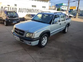 Carro Chevrolet S10 Cabine Dupla 2006 S10 Advantage 4x2 2.4 (Cab Dupla)