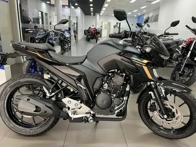 Carro Yamaha Fazer FZ25 2024 ABS