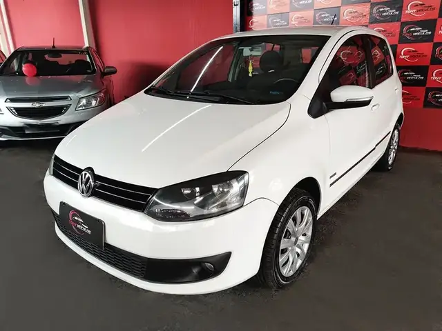 Carro Volkswagen Fox 2013 1.6 VHT Prime (Flex)