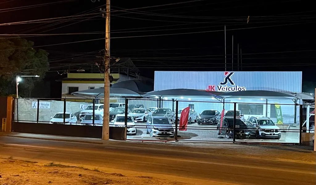 Fachada da loja JK Veículos - Cachoeiro de Itapemirim - ES