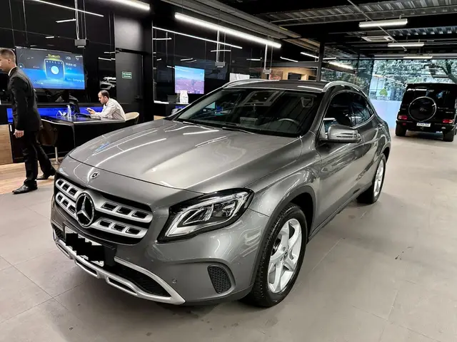 Carro Chevrolet Kadett 2018 Hatch GLS 1.8 EFi (Aut)