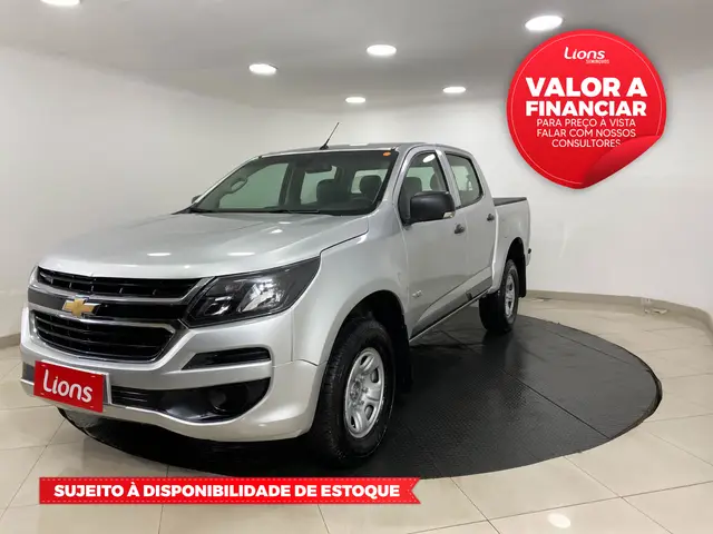 Carro Chevrolet S10 Cabine Simples 2018 S10 2.8 CTDi Cabine Simples LS 4WD