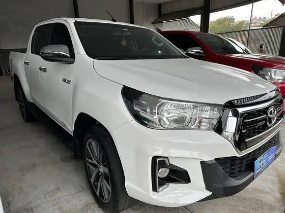 Carro Toyota Hilux Cabine Dupla 2019 Hilux 2.7 SR CD 4x2 (Flex)