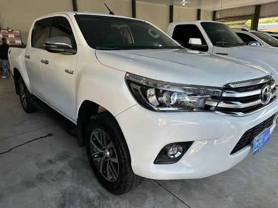 Carro Toyota Hilux Cabine Dupla 2018 Hilux 2.8 TDI SRV CD 4x4 (Aut)