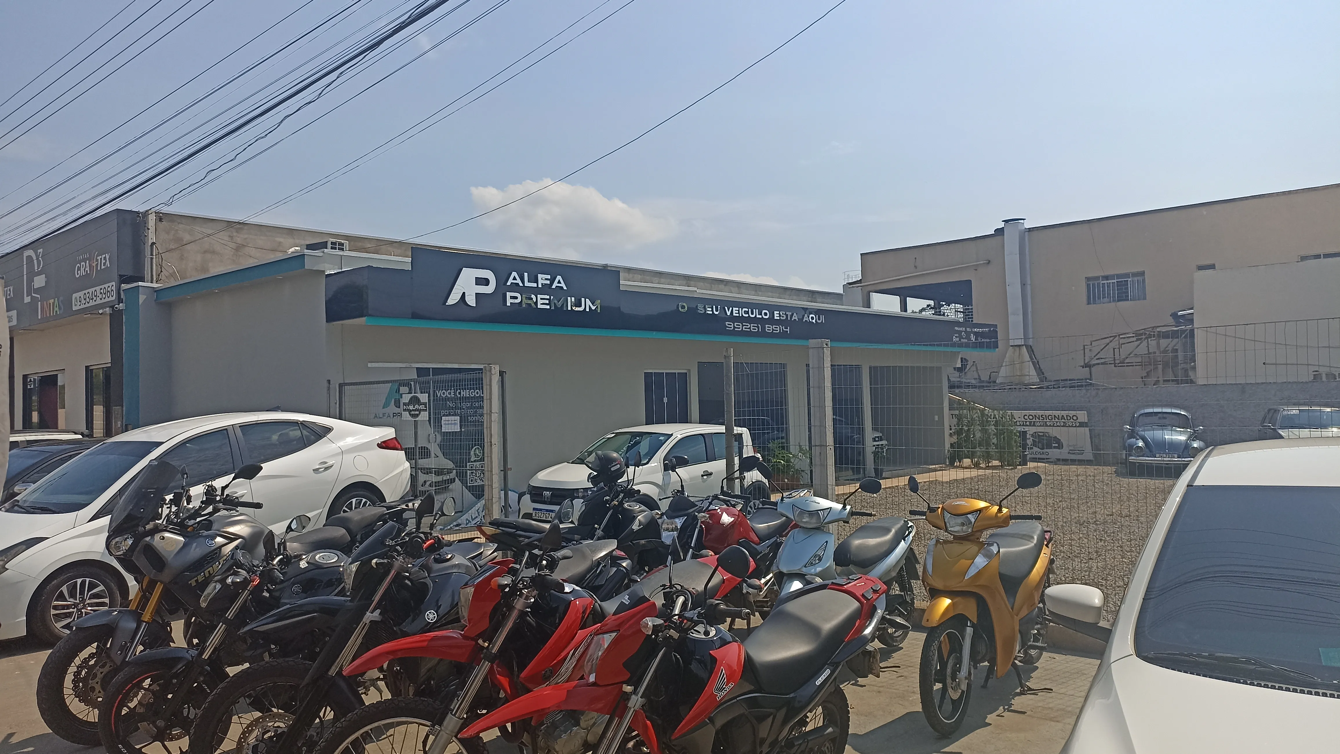 Fachada da loja Veículos à venda em Alfa Premium Veículos - Jaru - RO | Mobiauto