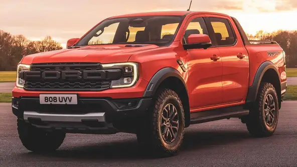 Versão “esportiva” da Ranger de nova geração virá equipada com motor V6 biturbo a gasolina de quase 400 cv