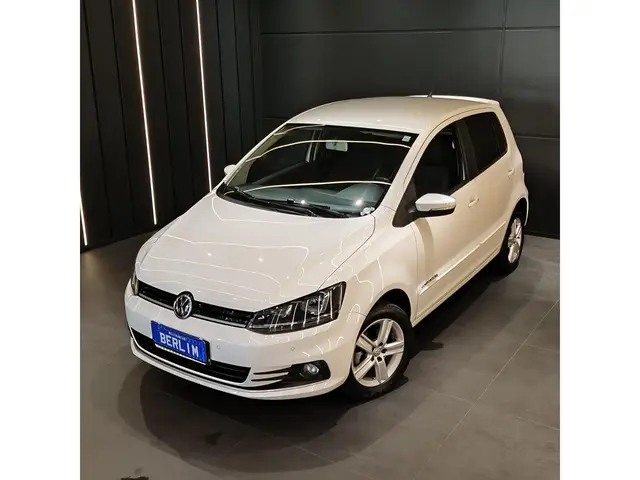 Carro Volkswagen Fox 2016 1.6 MSI Comfortline (Flex)